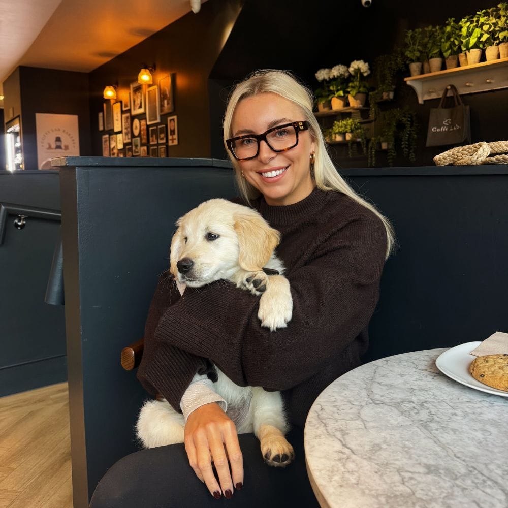 From FTSE 250 manufacturing to B2B eCommerce strategy: Jess joins Rixxo as Strategic Consultant Jessica, our B2B eCommerce strategic consultant at Rixxo